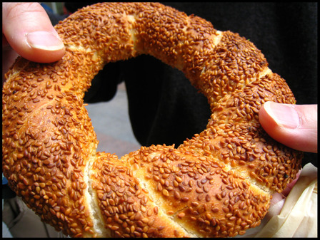 bagel hungarian street food